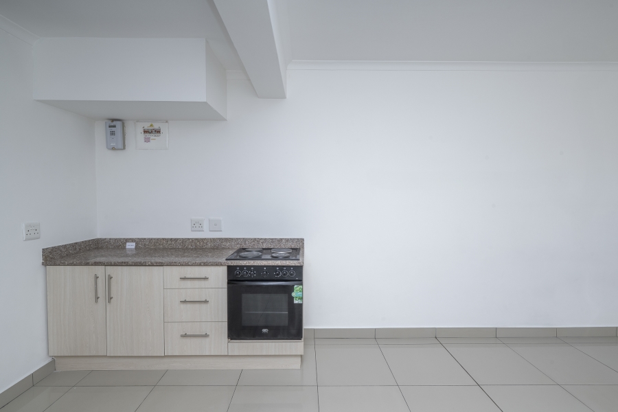 1 Bedroom Property for Sale in Heathfield Western Cape